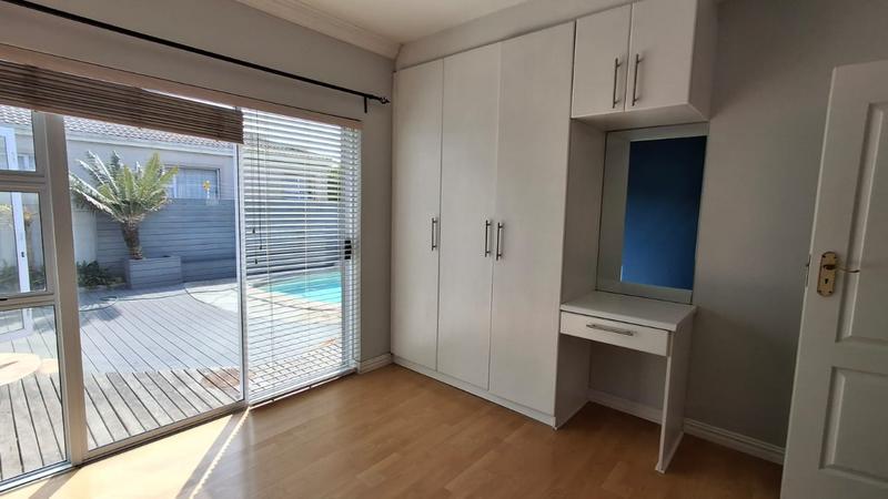 4 Bedroom Property for Sale in West Beach Western Cape